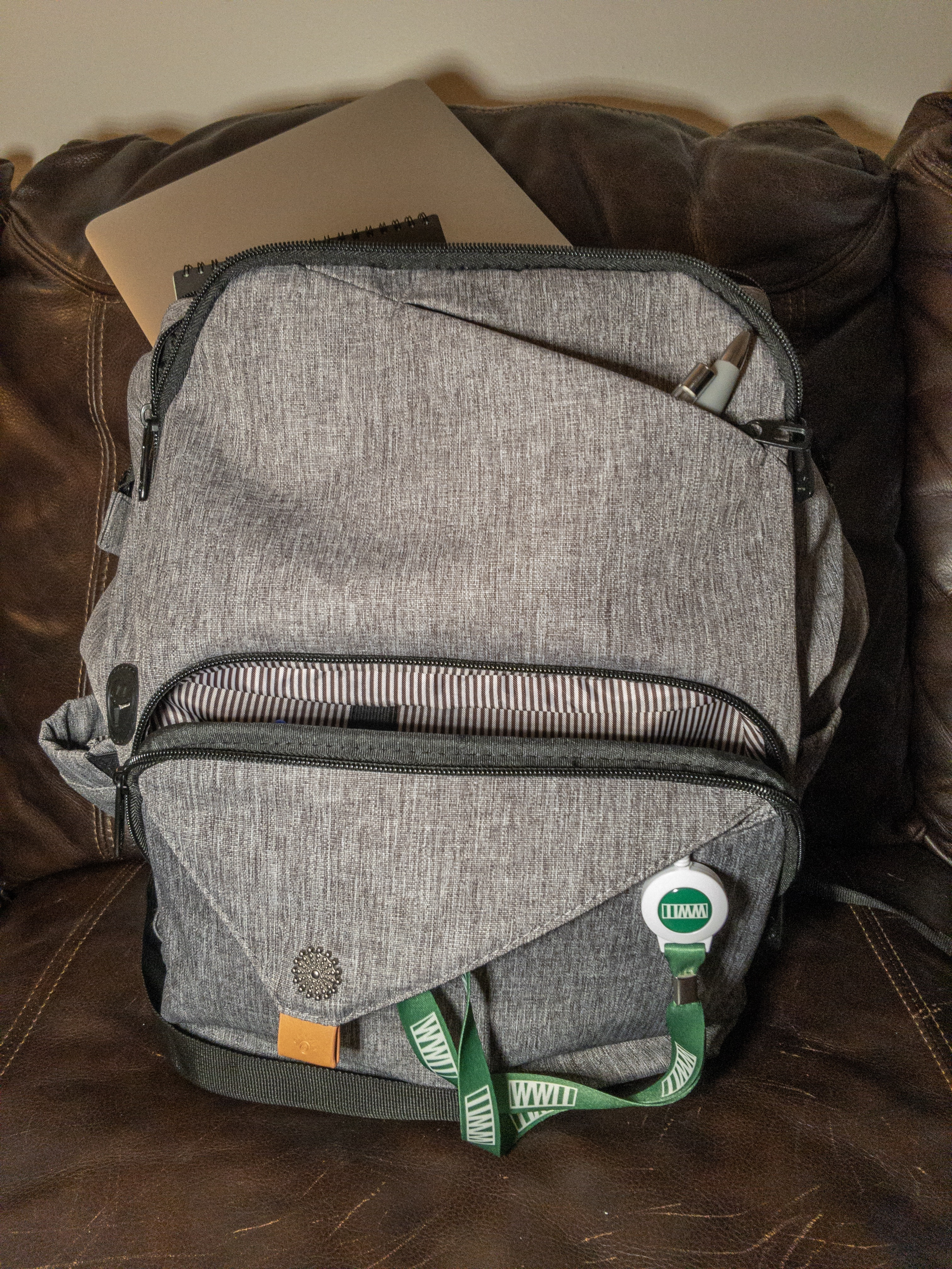 Hap tim store laptop backpack